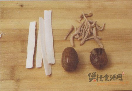 太子参淮山鲈鱼汤的做法