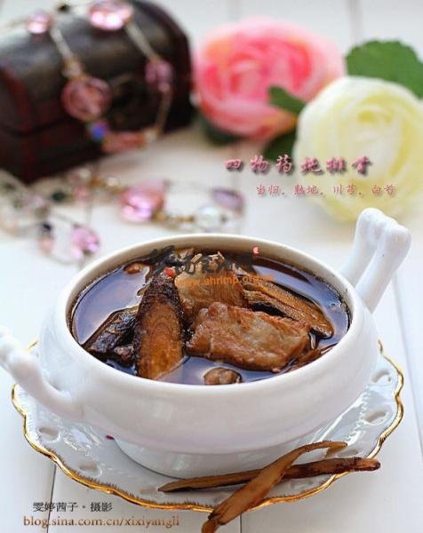 炖排骨汤的做法