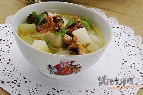淡菜萝卜瘦肉汤的做法