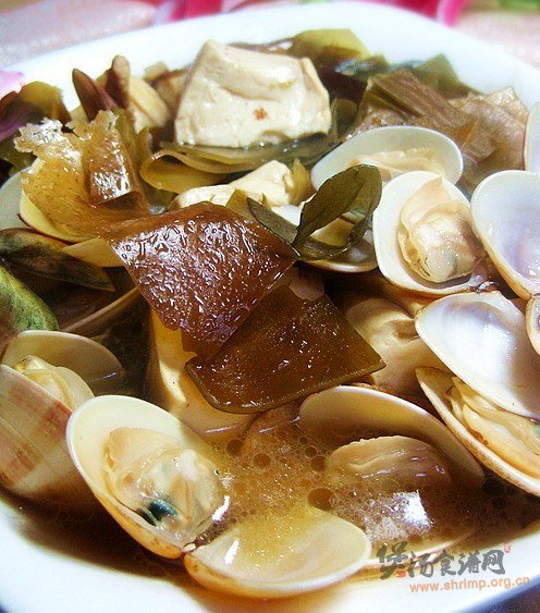 蛤蜊豆腐海带汤煲的做法