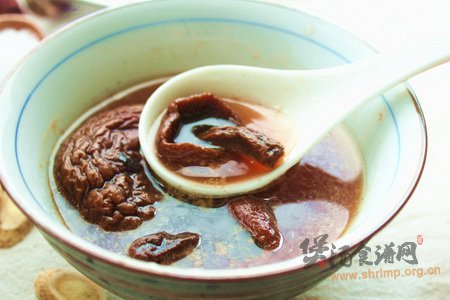 红菇老鸭汤的做法