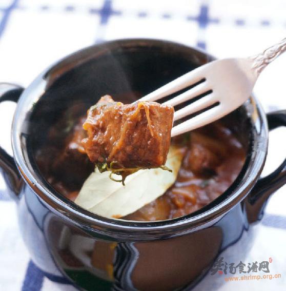 法式红酒炖牛肉的做法