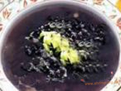 夏枯草黑豆汤的做法