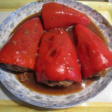 红椒酿肉的做法 红椒酿肉的做法