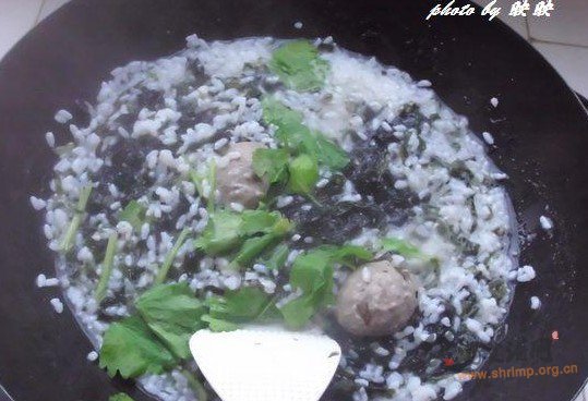 牛筋丸紫菜粥的做法