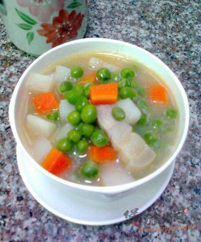 彩蔬炖咸肉的做法