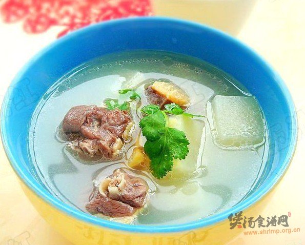 腊鸭煲萝卜汤的做法