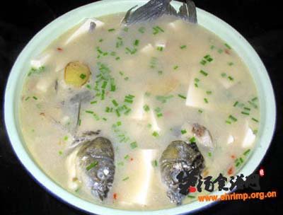 (图)豆腐鲫鱼汤的做法
