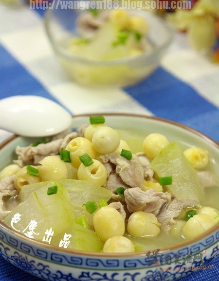 冬瓜莲子肉片汤的做法