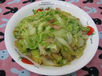 白菜炒肉的做法