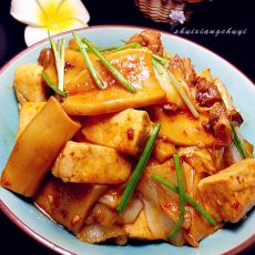 自制豆腐烧杏鲍菇的做法 自制豆腐烧杏鲍菇的做法