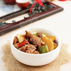 麻辣干锅兔的做法 麻辣干锅兔的做法