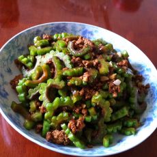 肉末炒苦瓜的做法