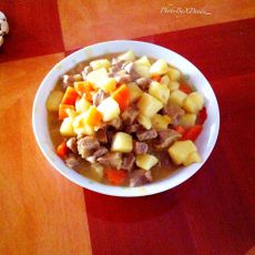 咖喱土豆牛肉的做法