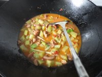 佛手瓜烧肥肠的做法