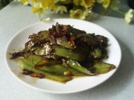 酱爆辣椒的做法
