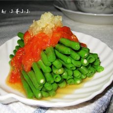 蒜香番茄浇豇豆的做法 蒜香番茄浇豇豆的做法
