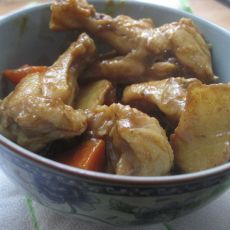 胡萝卜咖喱鸡块的做法 胡萝卜咖喱鸡块的做法