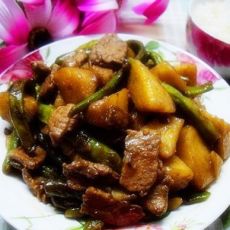 酱炖豆角土豆的做法 酱炖豆角土豆的做法