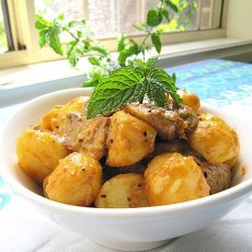 红咖喱牛肉土豆的做法 红咖喱牛肉土豆的做法