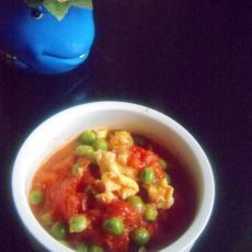 西红柿鸡蛋炒豌豆的做法 西红柿鸡蛋炒豌豆的做法