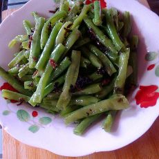 梅干菜炒豇豆的做法 梅干菜炒豇豆的做法