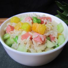 多彩炒饭的做法 多彩炒饭的做法