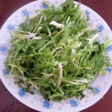 凉拌苦苣的做法