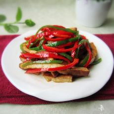 双椒炒熏干的做法 双椒炒熏干的做法