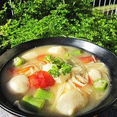 鱼丸豆腐味噌汤的做法 鱼丸豆腐味噌汤的做法