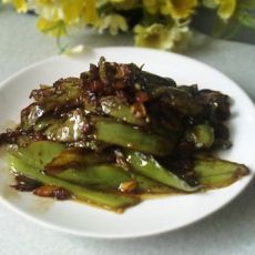 酱爆辣椒的做法 酱爆辣椒的做法
