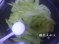 爽口芹菜的做法