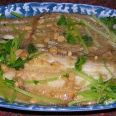 豆酱龙俐鱼的做法
