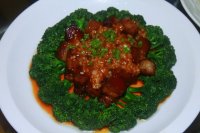 西兰花红烧肉的做法
