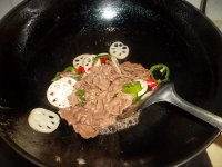 藕丝牛肉的做法
