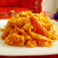 西红柿鸡蛋炒饼的做法 西红柿鸡蛋炒饼的做法