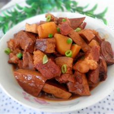 豆干土豆烧腱子肉的做法 豆干土豆烧腱子肉的做法