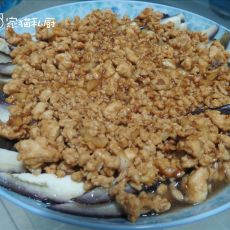 酱肉茄子的做法 酱肉茄子的做法