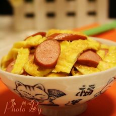 火腿肠炒蛋丝的做法