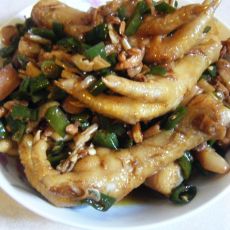 香辣鸡爪的做法 香辣鸡爪的做法