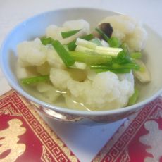 花菜杏鲍菇汤的做法
