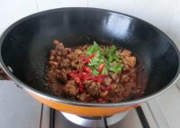 乡村小炒兔肉的做法