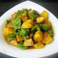 咖喱青椒土豆的做法 咖喱青椒土豆的做法