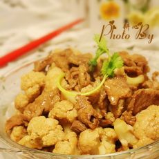 肉片炒花椰菜的做法 肉片炒花椰菜的做法