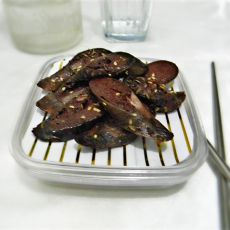 烤血肠的做法 烤血肠的做法
