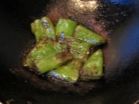 干煸虎皮椒的做法