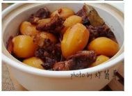 家常菜里最好吃的肉菜配【排骨炖小土豆】的做法