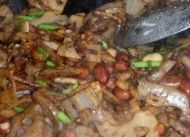 酱香肉末藕片的做法