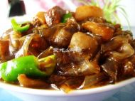 茄子粉皮炖五花肉的做法