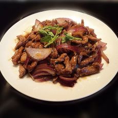 洋葱黑椒汁炒肉丝的做法 洋葱黑椒汁炒肉丝的做法